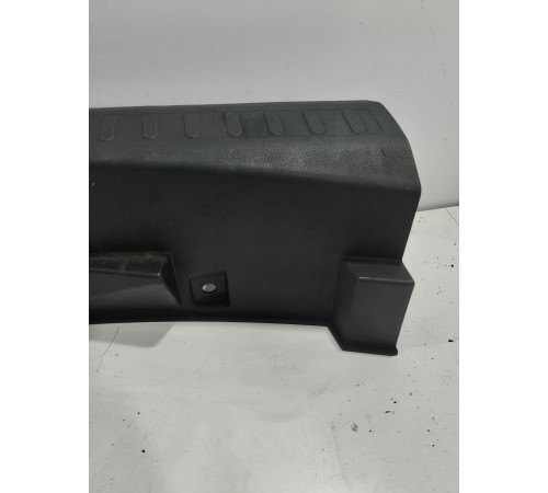 Накладка задней панели внутренняя