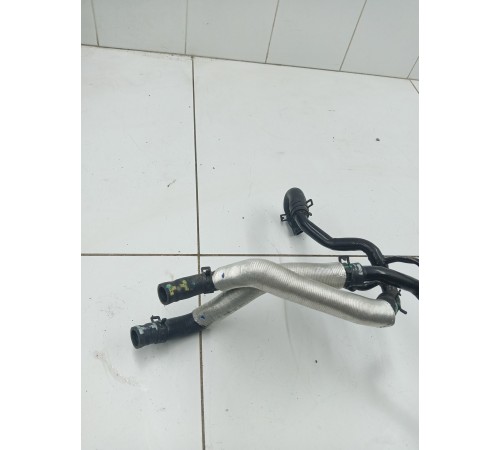 Трубка системы охлаждения