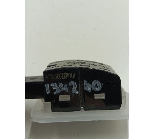 Плафон внутреннего освещения салона