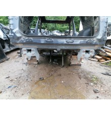 Задняя панель кузова