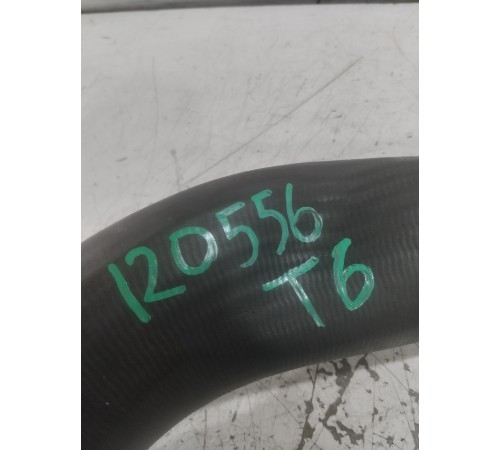 Патрубок системы охлаждения