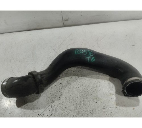 Патрубок системы охлаждения