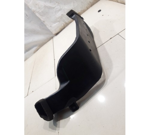 Воздуховод (правый)