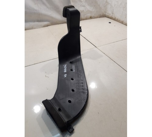 Воздуховод (правый)