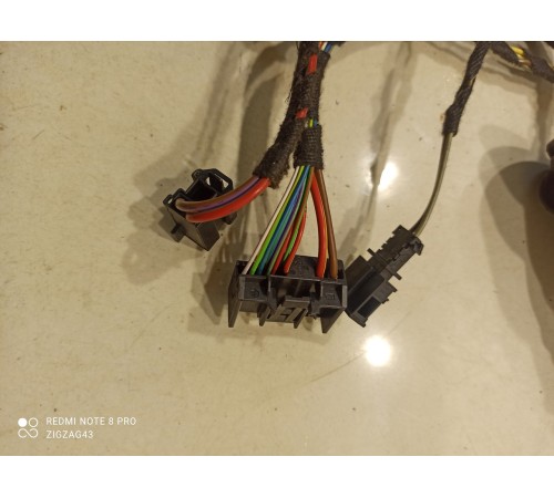 Электропроводка двери (задняя правая)