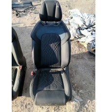 Сиденье переднее левое