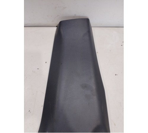 Обшивка центральной стойки(правая нижняя)