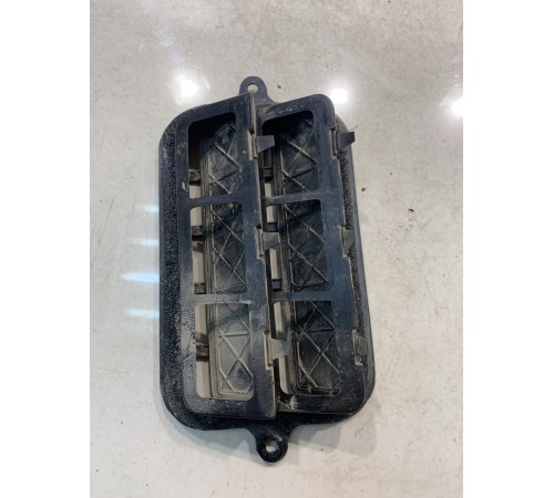 Воздухозаборник(задний,левый)