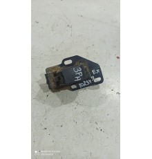 Замок крышки багажника задний правый нижний