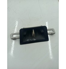 Ответная часть замка багажника