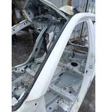 Стойка лобового стекла левая