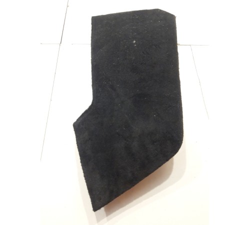 Обшивка центральной консоли (передняя, левая)