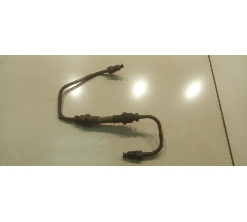 Трубка топливная