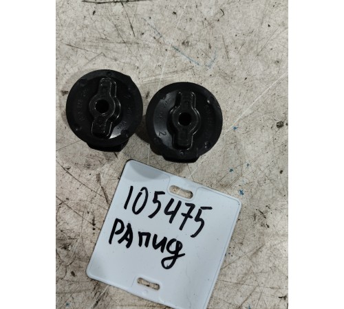 Держатель задней полки (фиксатор)