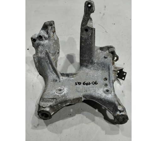 Кронштейн(крепление) переднего подрамника правый