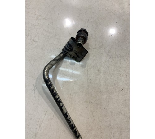 Трубка подачи масла на турбину