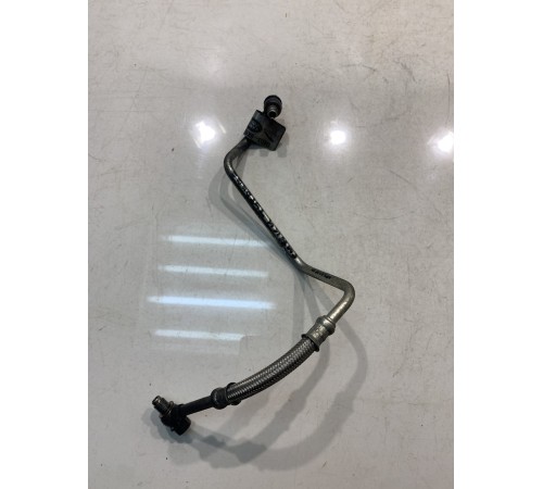 Трубка подачи масла на турбину