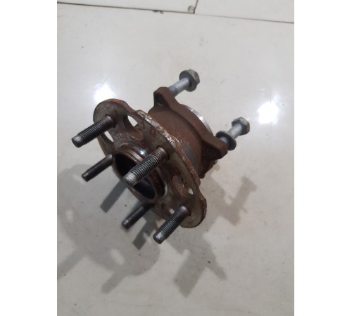 Ступица задняя правая