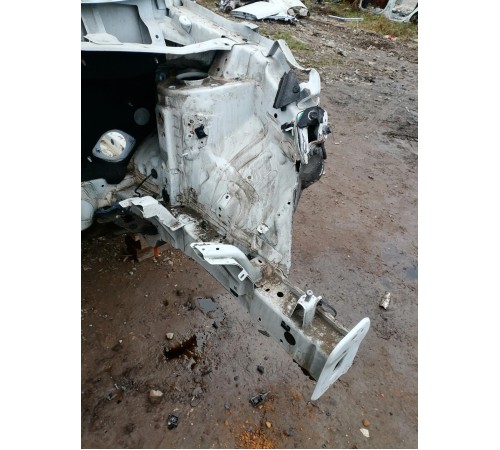 Лонжерон передний левый