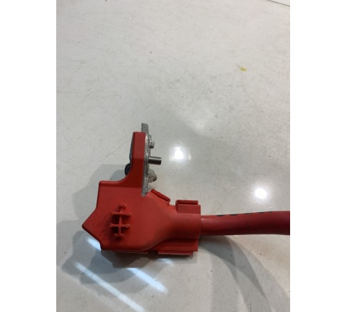 Клемма массы(плюс)