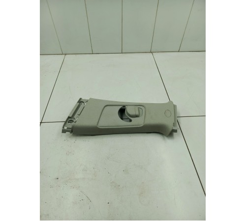 Обшивка центральной стойки левая верхняя