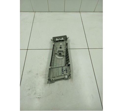 Обшивка центральной стойки левая верхняя