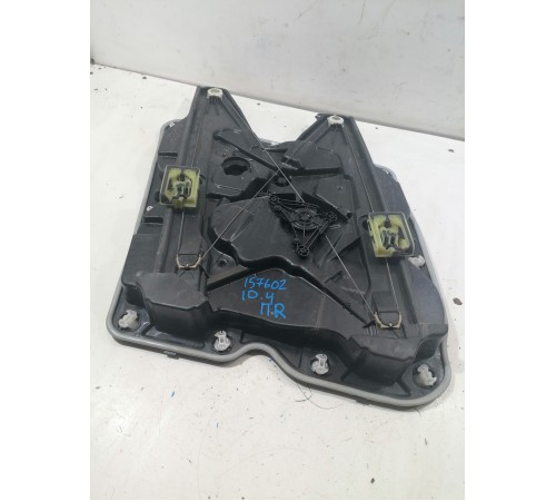 Стеклоподьемник передний правый с моторчиком