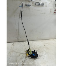 Замок двери передний левый