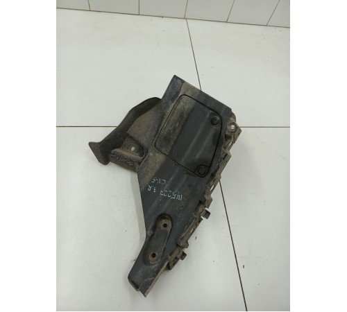 Пыльник двигателя