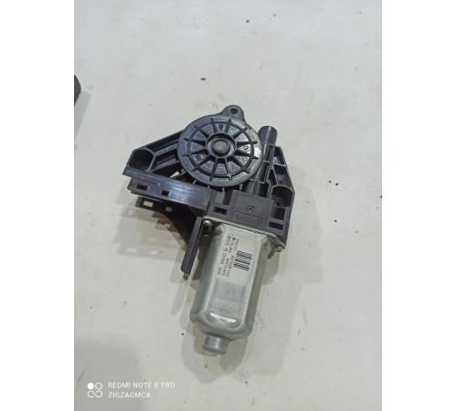 Моторчик стеклоподъемника (передний правый)