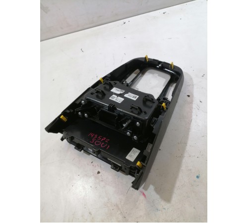 Накладка центральной консоли верхняя