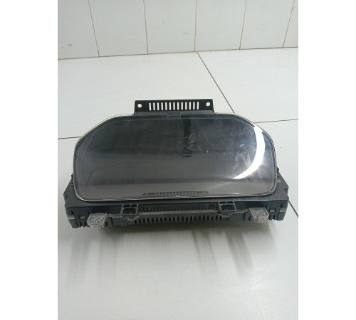 Панель приборов