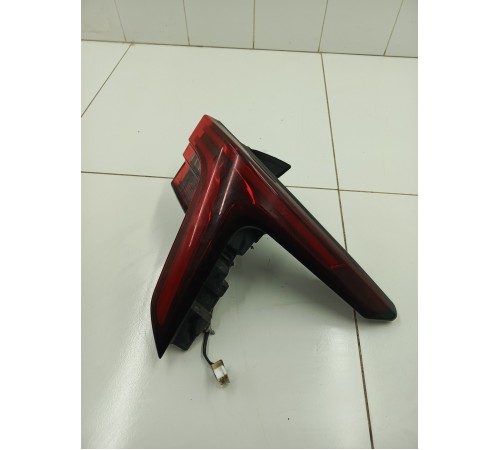 Фонарь задний правый наружный