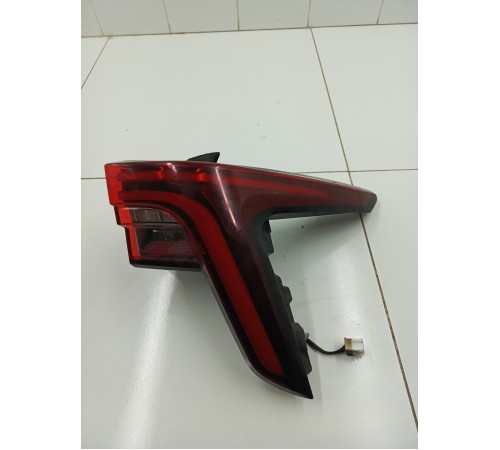 Фонарь задний правый наружный