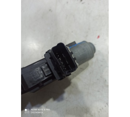 Моторчик стеклоподъемника (передний правый)