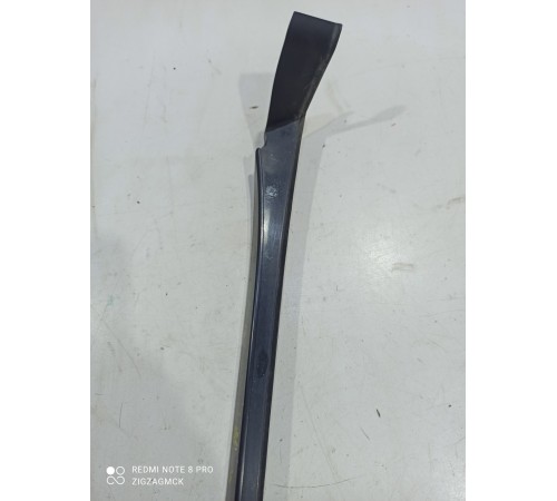 Молдинг лобового стекла(левый)