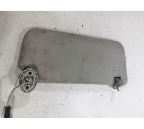 Козырек солнцезащитный левый