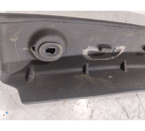 Пыльник крыла левый