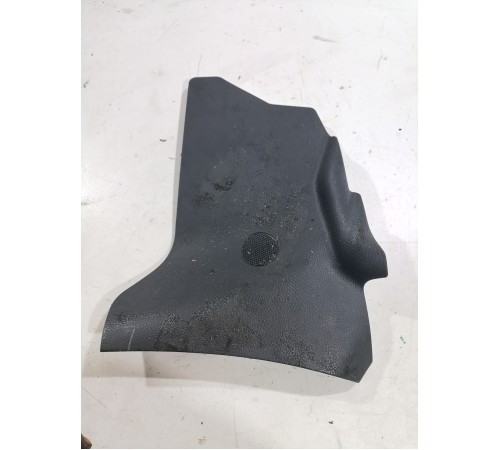 Накладка центальной консоли левая