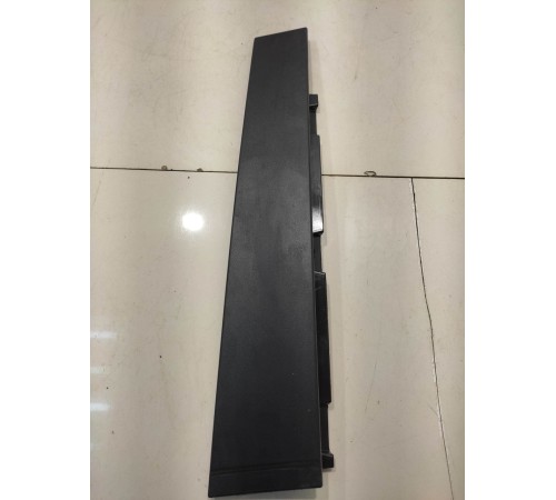 Накладка двери (задняя, левая)