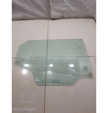 Стекло двери (заднее, правое)