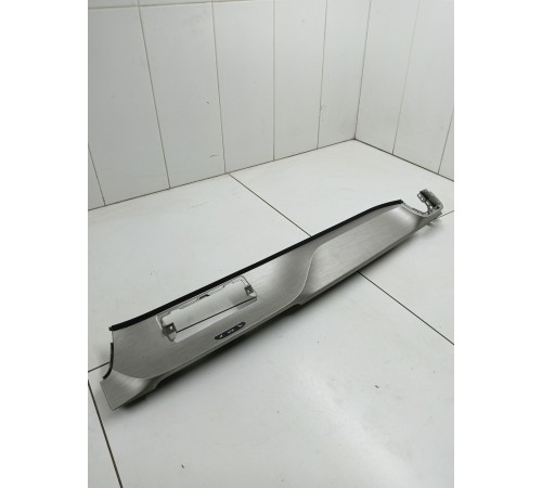 Накладка торпедо декоративная