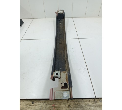 Усилитель заднего бампера