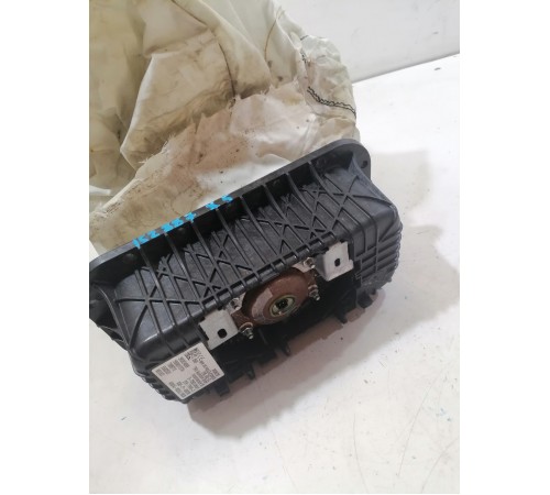 Подушка безопасности пассажира, в торпедо