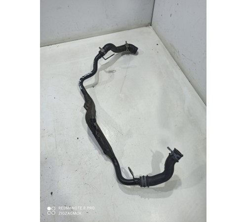 Патрубок вентиляции картерных газов