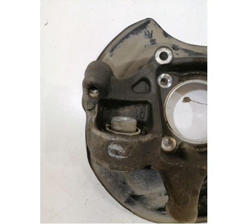 Кулак подвески задний правый, цапфа