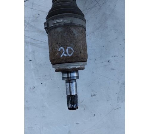 Привод (полуось) (задний правый)