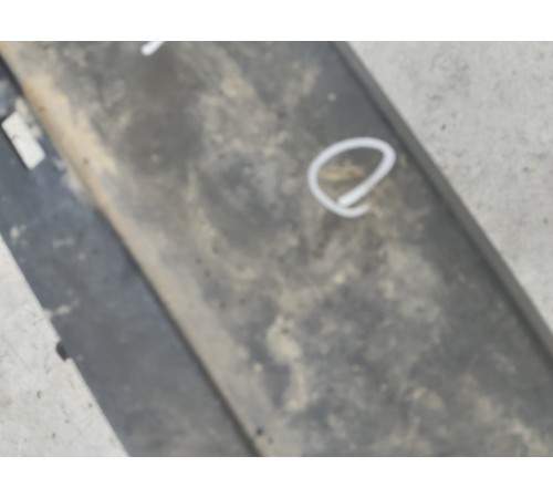 Задний бампер