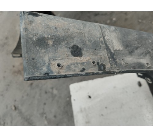 Задний бампер