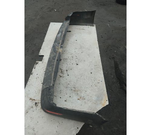 Задний бампер